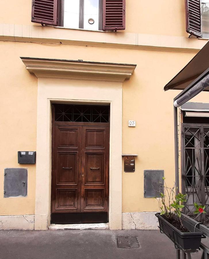 50 Passi Colosseo Apartment Roma Ngoại thất bức ảnh